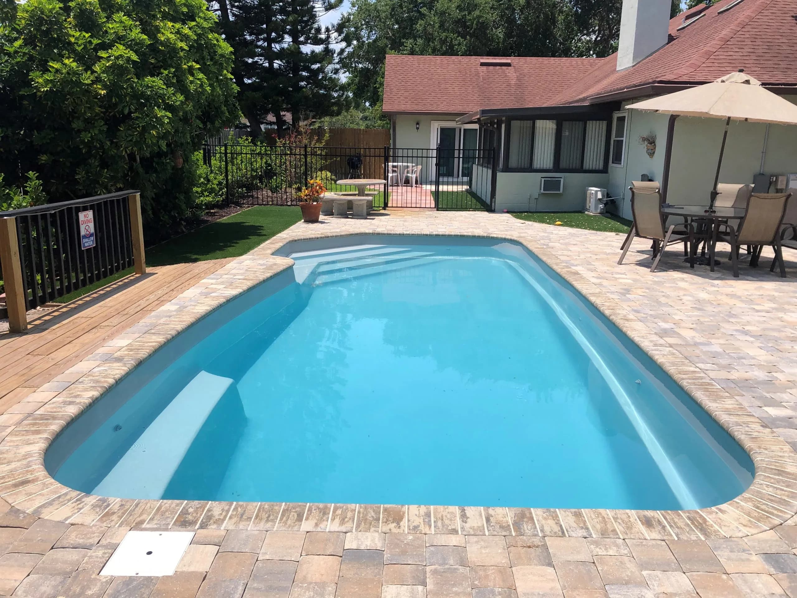 Brasilia fiberglass pool