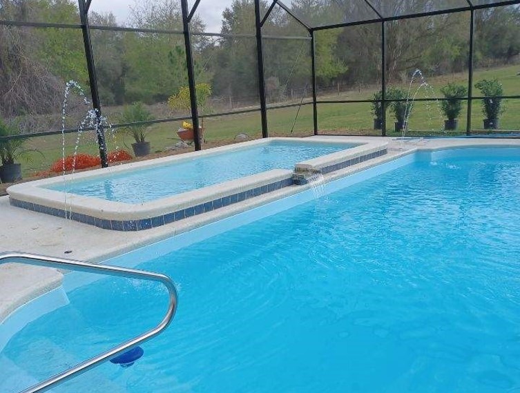 Rio Ledge fiberglass pool