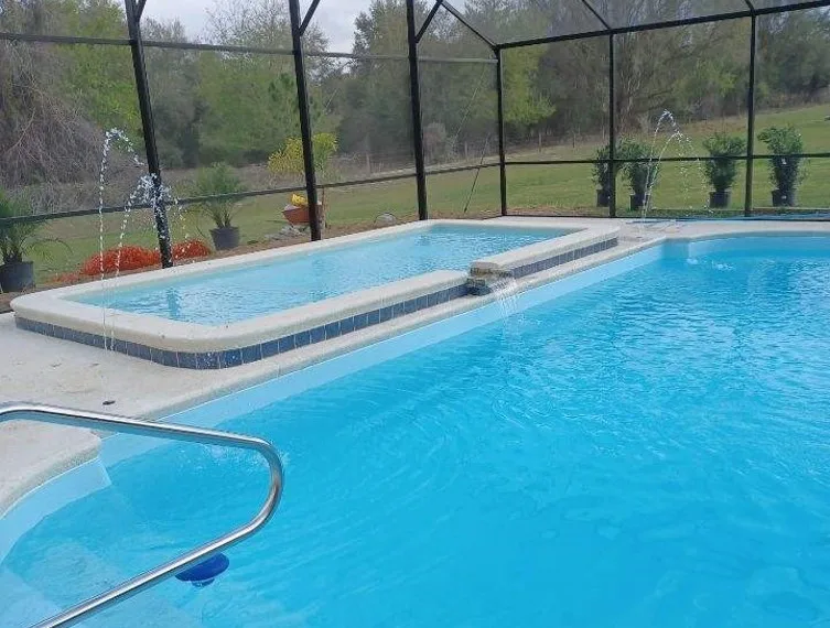 Rio Ledge fiberglass pool
